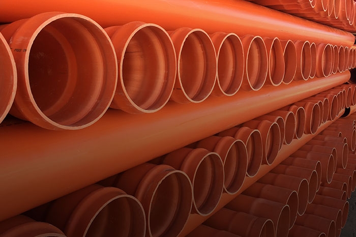 TUBES EN PVC POUR ASSAINISSEMENT